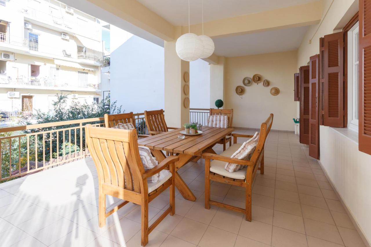 Centro Home Kalamata Eksteriør billede